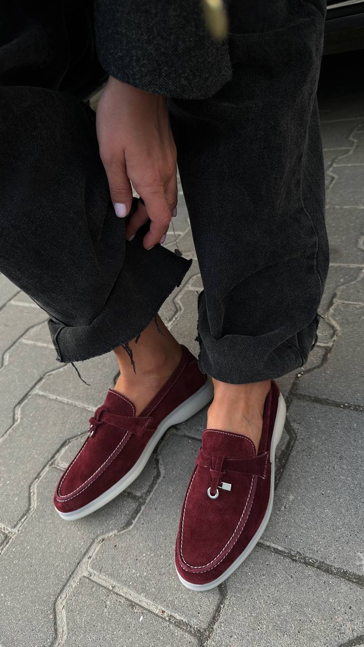 Bernardita Loafers - Chic Suede
