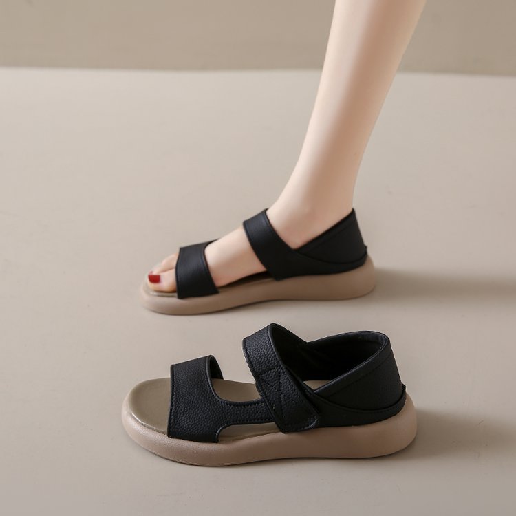 Open-toe beach sandals