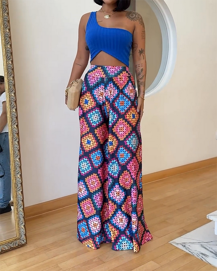 Dania Set - Asymmetric Elegance