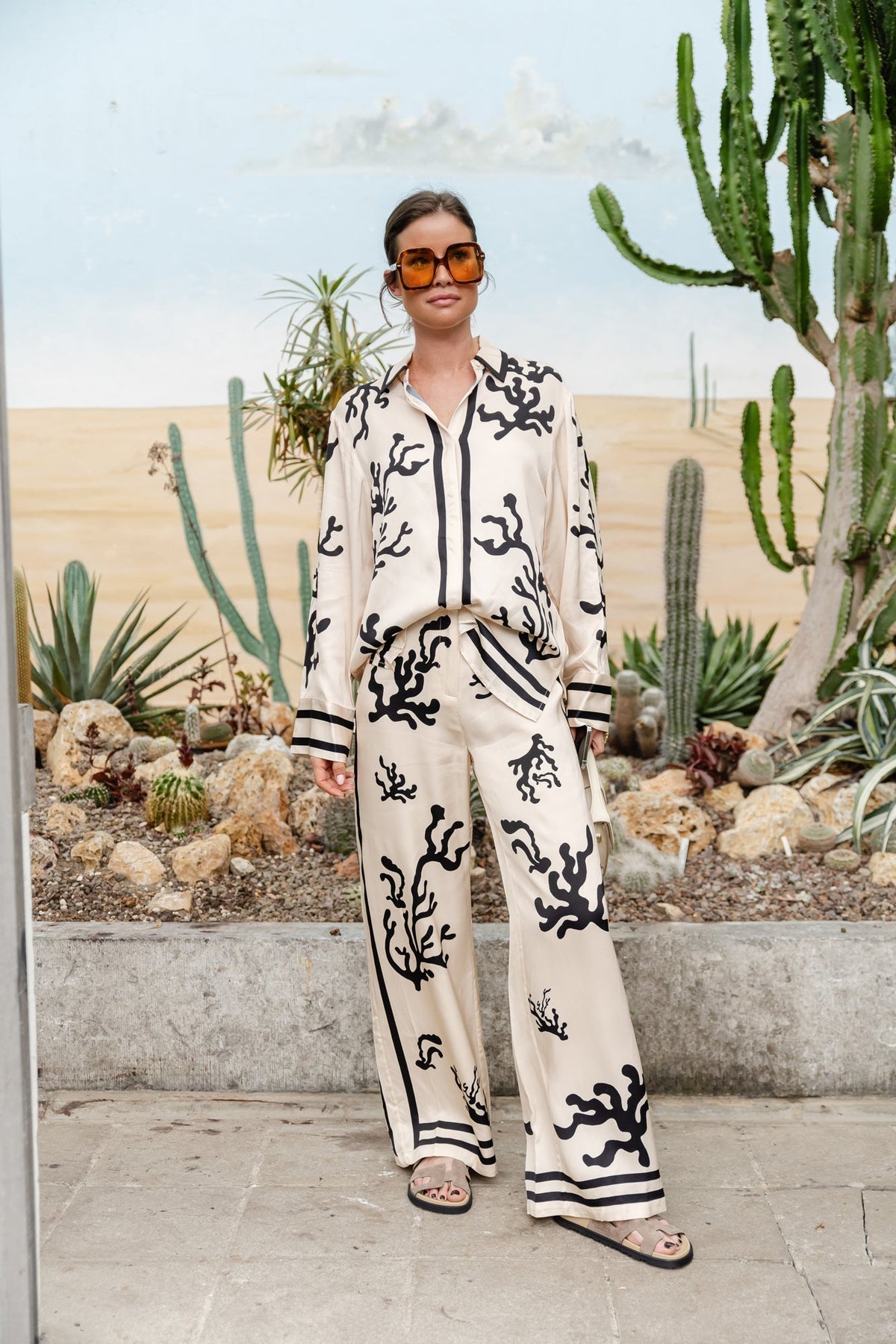 Eloisa Set - Elegant Black Print
