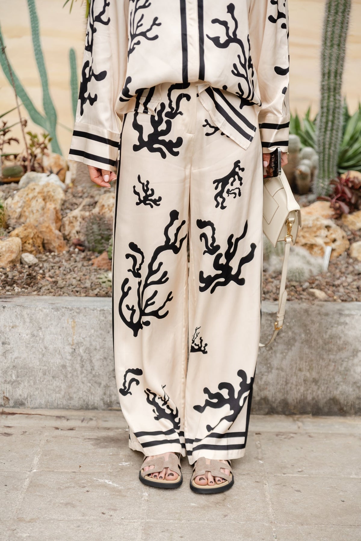 Eloisa Set - Elegant Black Print