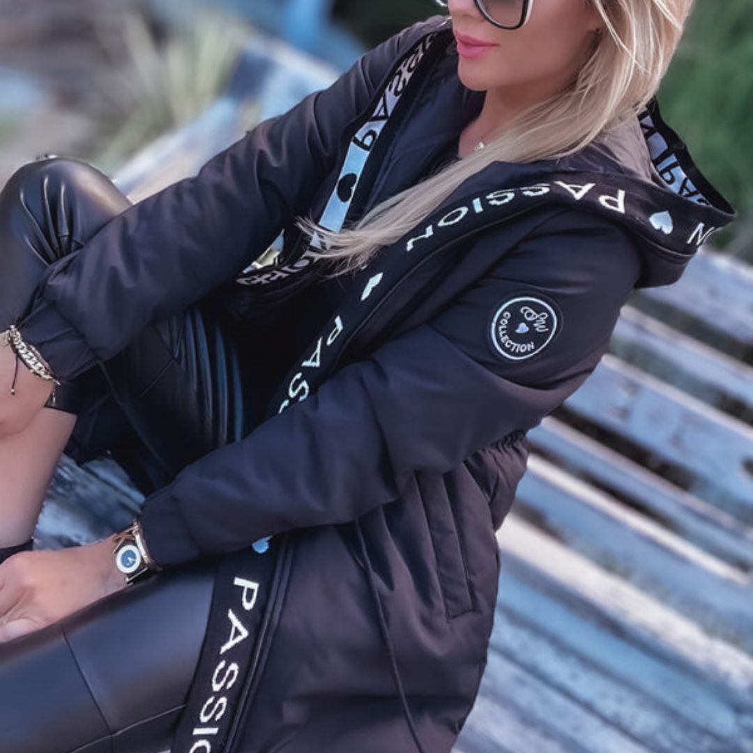 Mila Jacket - Chic Windbreaker