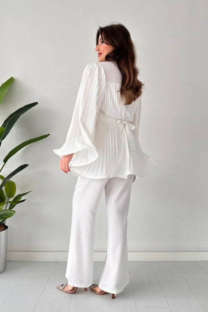Milena Set - Elegant and Pleated