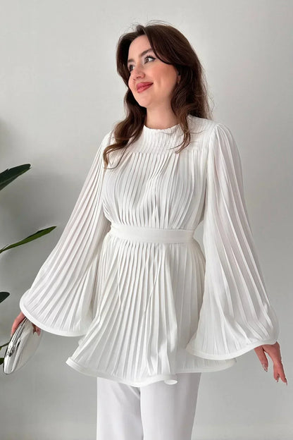 Milena Set - Elegant and Pleated