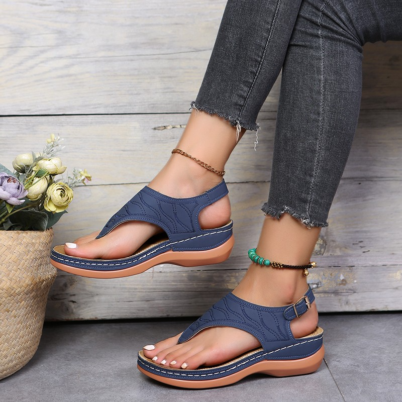 Toe™ Sandals