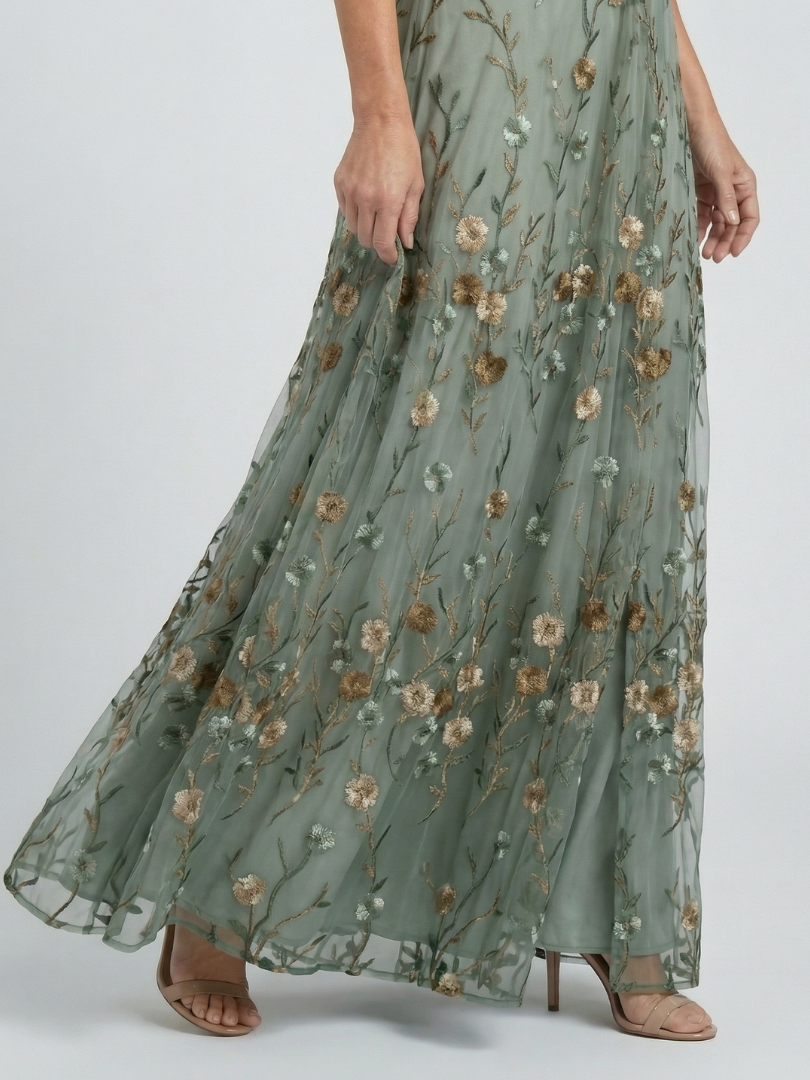 Valeria | Floral halter maxi dress