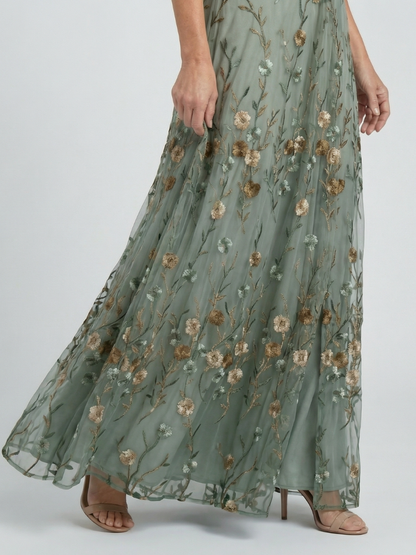 Valeria | Floral halter maxi dress