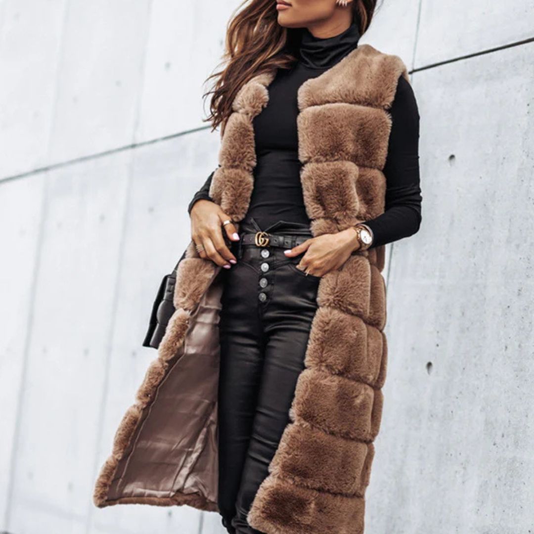 Iris Vest | Sleeveless midi cut