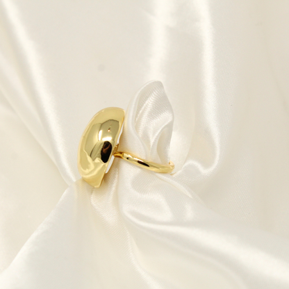 Petronia Ring