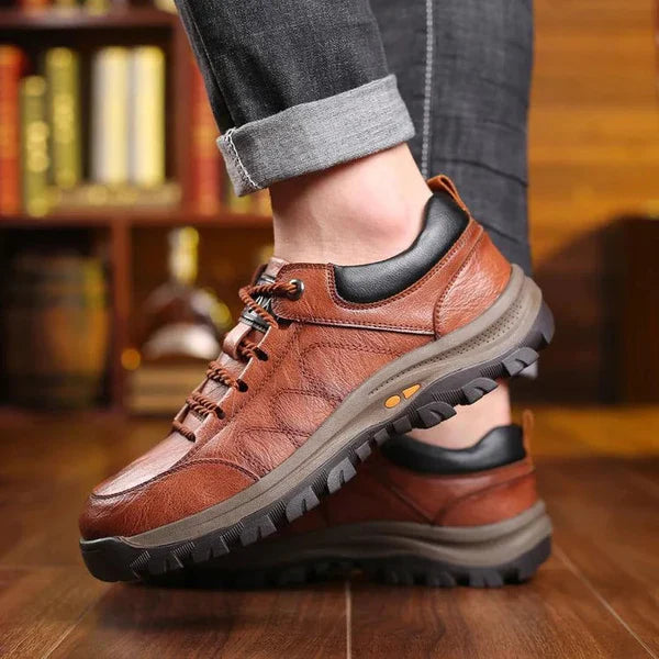 Glenn | slip-resistant outdoor shoes
