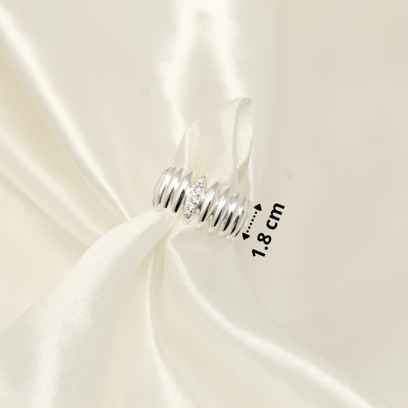 Lulia Ring
