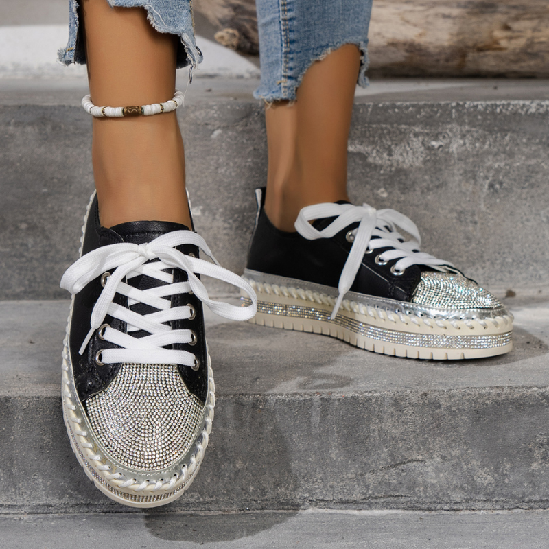 Platform sneakers | Tania™