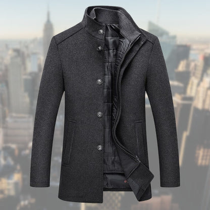 Versatile stylish men's jacket with integrated vest