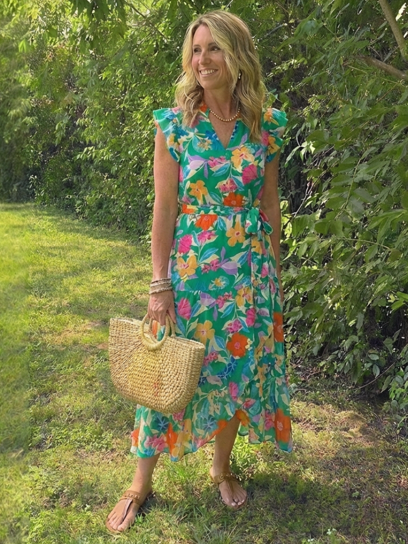 Leila - V-neck floral print midi dress with ruffles