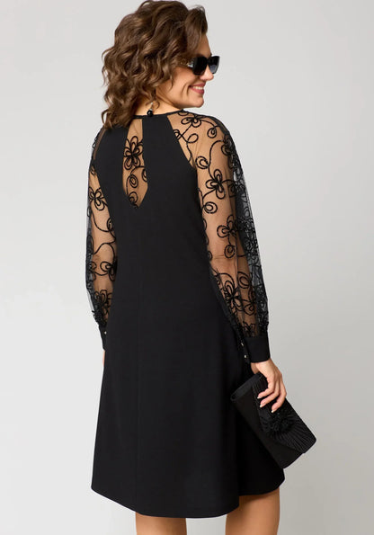 Elora | Elegant lace dress
