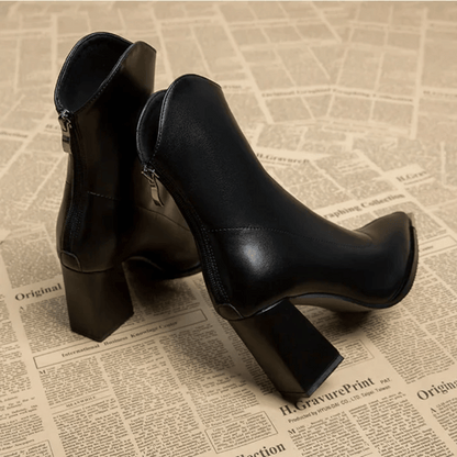 Leather heeled boots | Elombe™