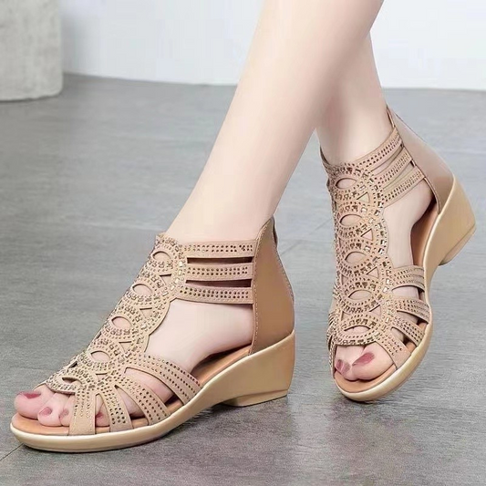 Area™ | Mid-heel sandals