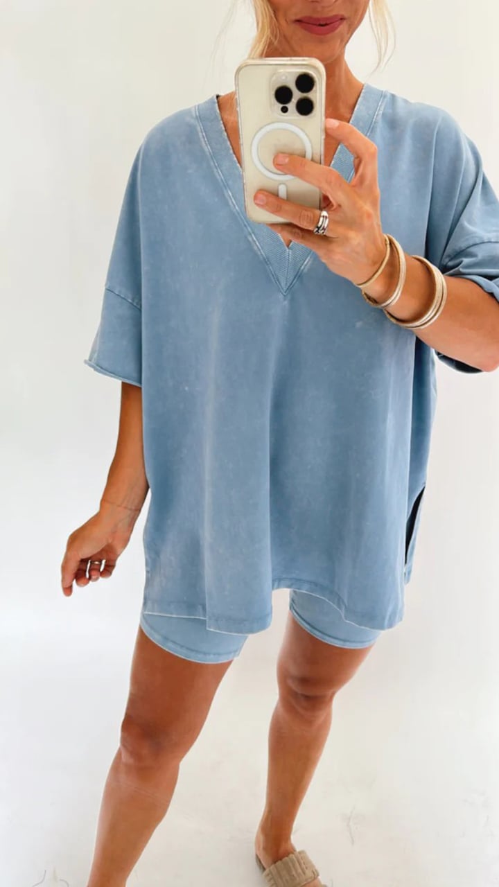Sandra - T-shirt and Shorts Set