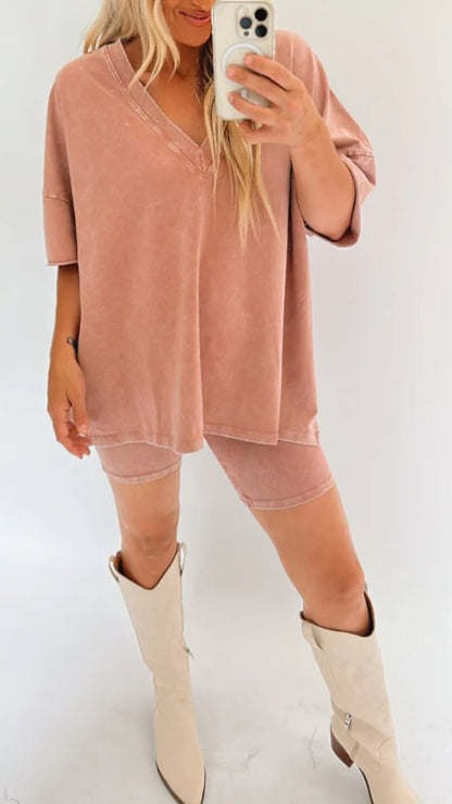 Sandra - T-shirt and Shorts Set
