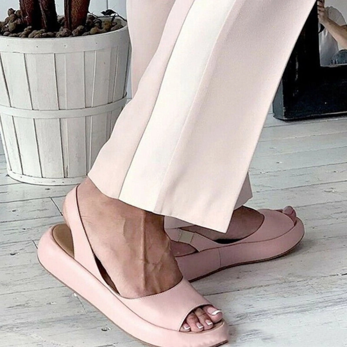 Estina | Women's sandals with a comfortable design and summer style