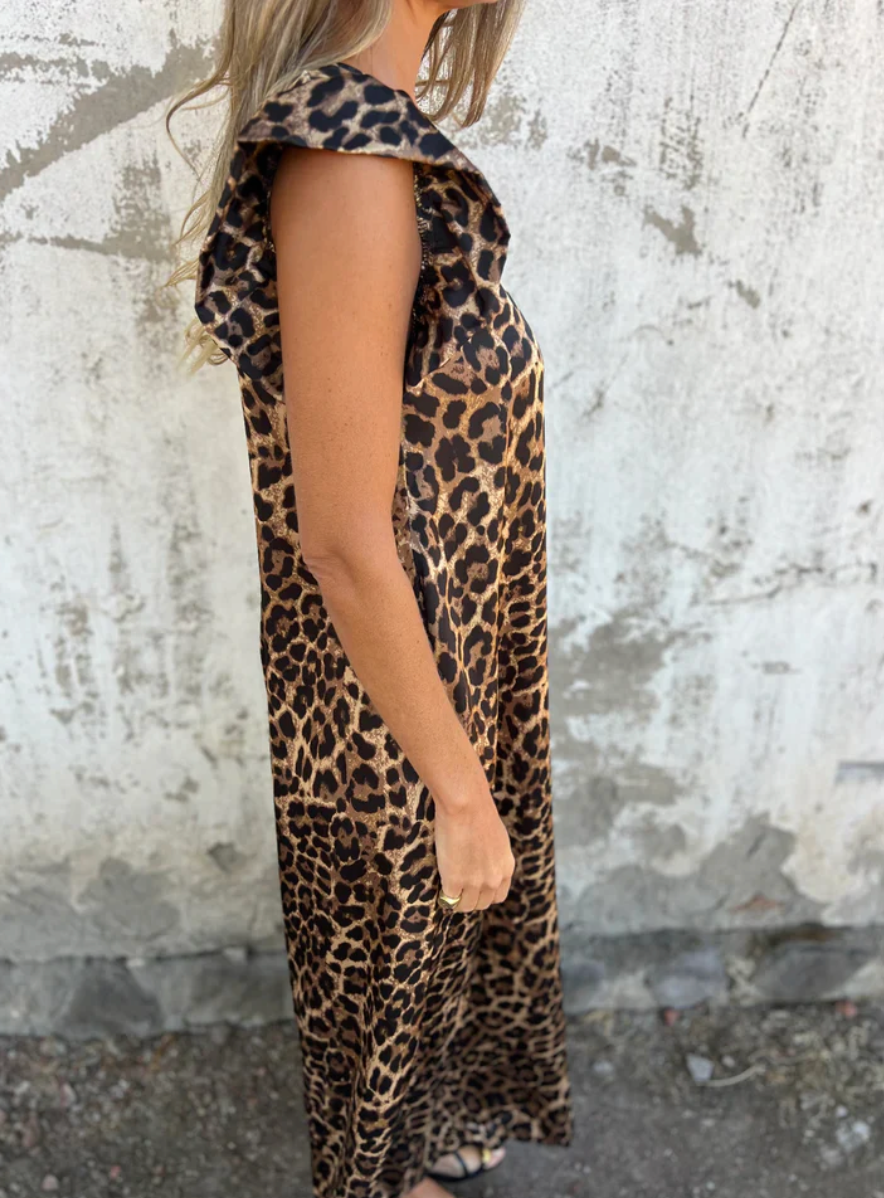 Sidney V-neck jumpsuit