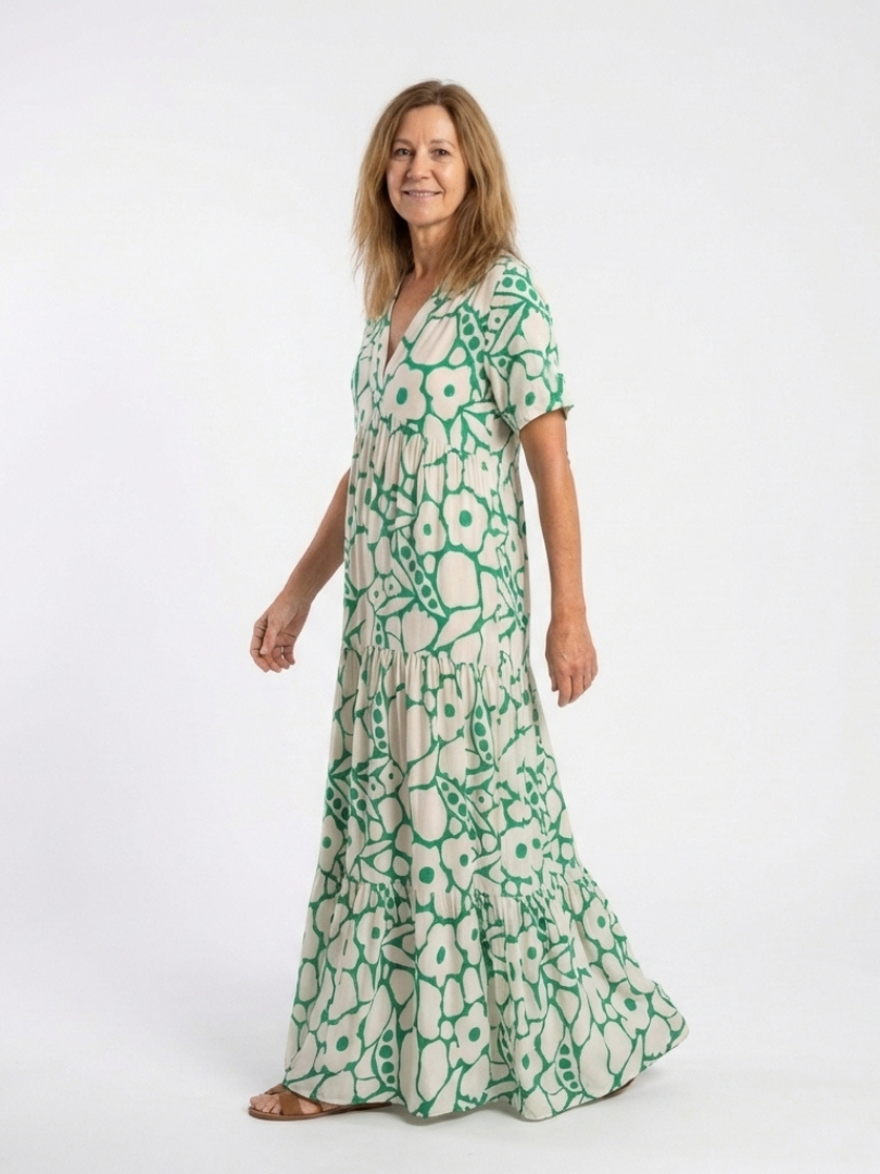 Valentina - Short-sleeved midi dress with V-neck and floral print