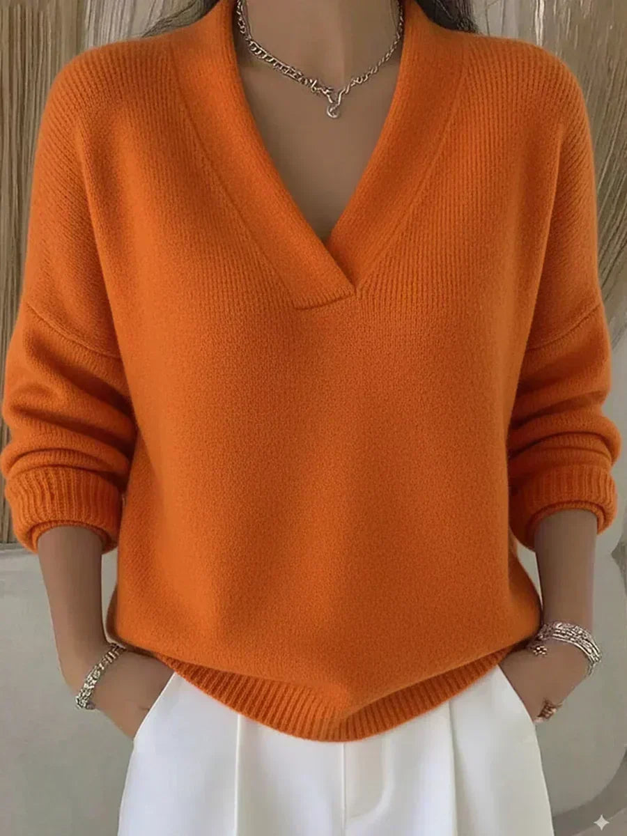 Violeta | Loose-Fit V-Neck Sweater