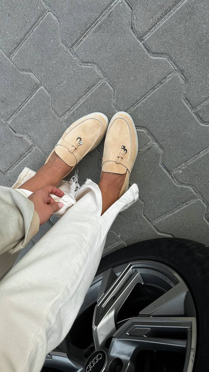 Bernardita Loafers - Chic Suede