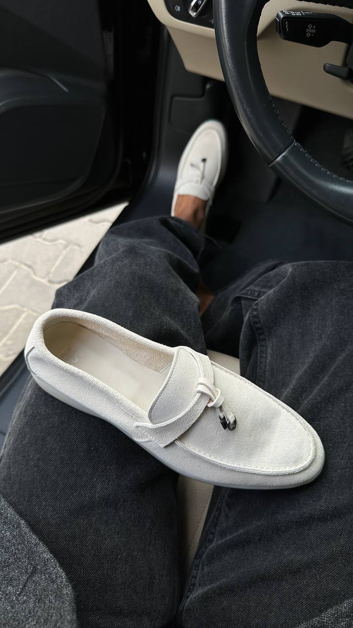 Bernardita Loafers - Chic Suede