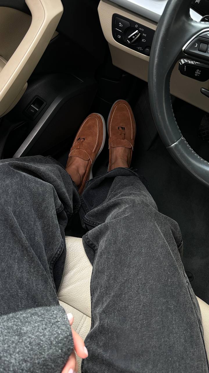 Bernardita Loafers - Chic Suede