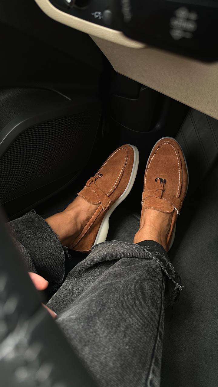 Bernardita Loafers - Chic Suede