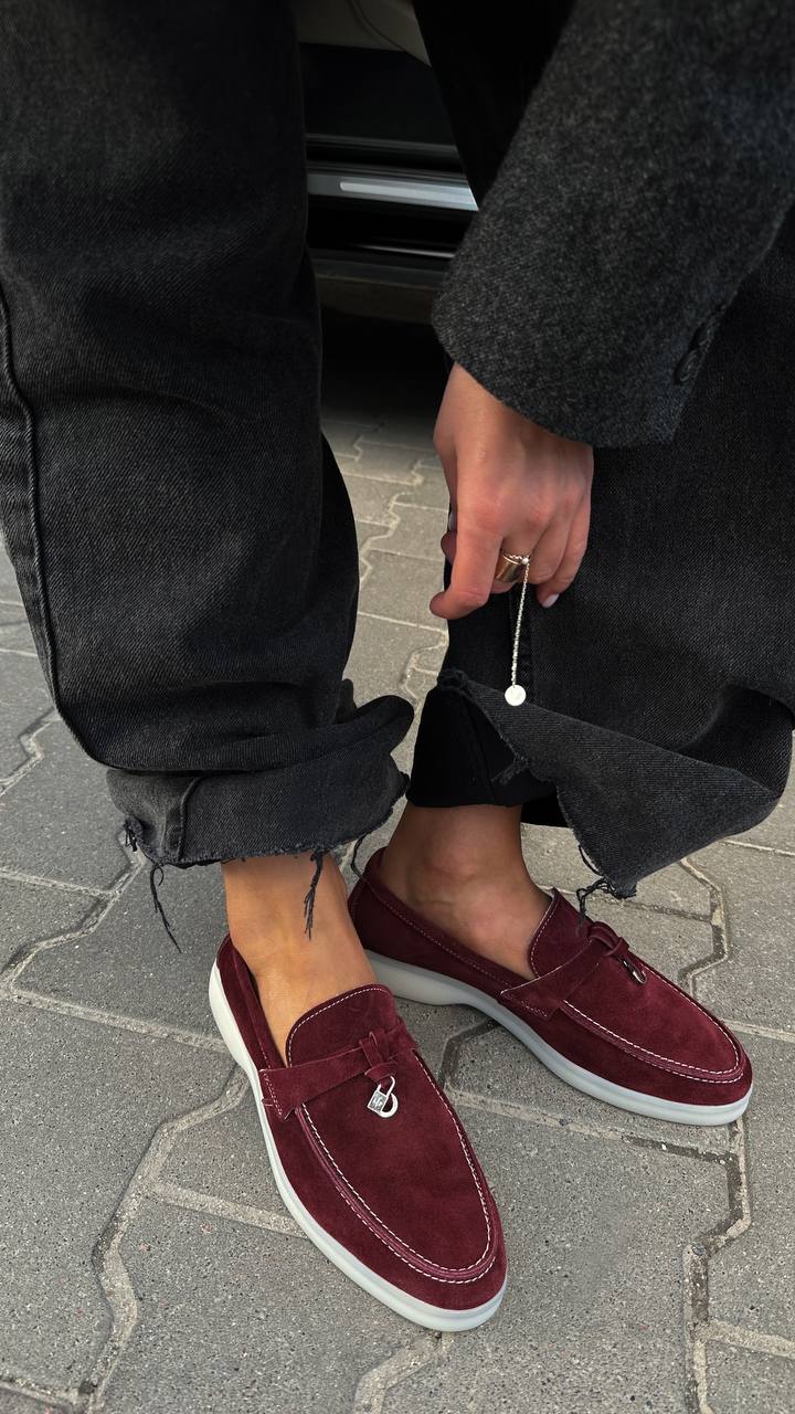 Bernardita Loafers - Chic Suede
