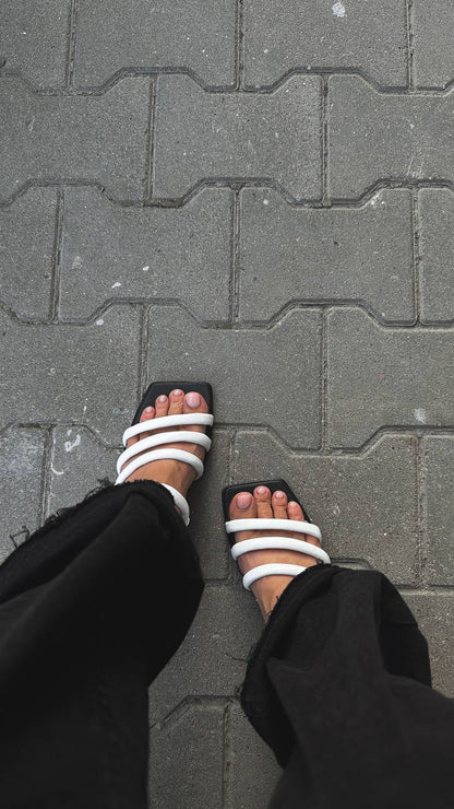 Lorena Sandals - Elegant with Low Heel