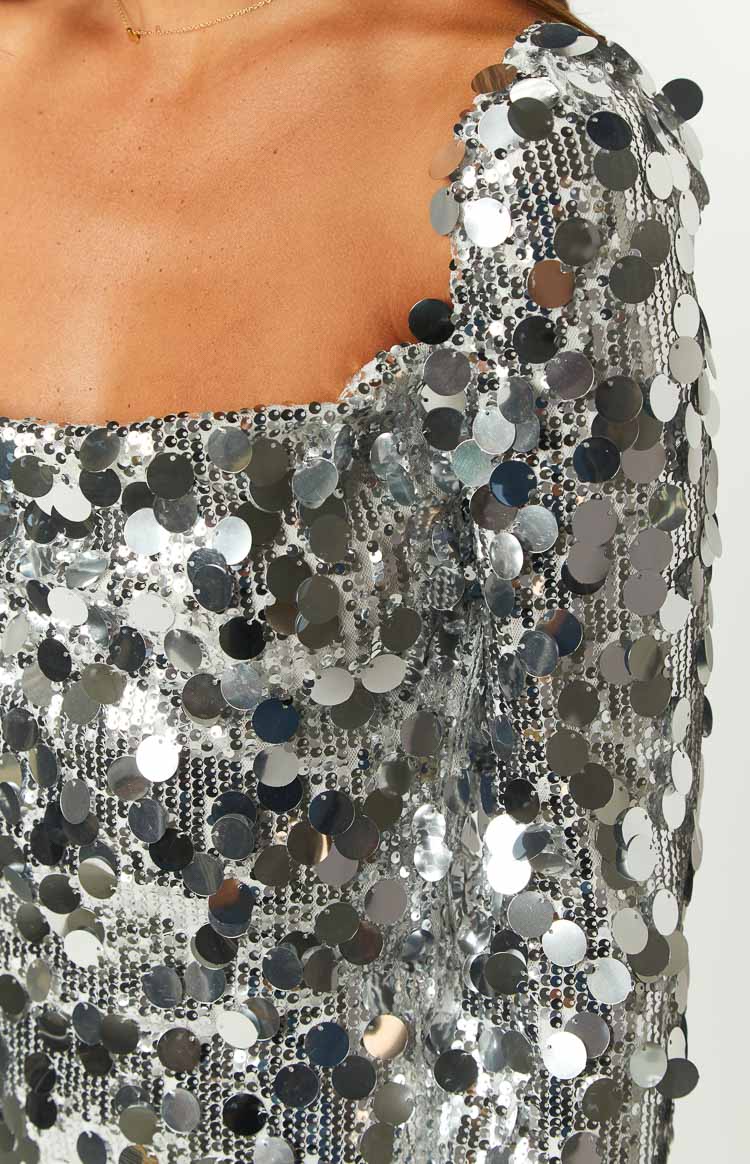 Luna™ Elegant and Shiny Dress