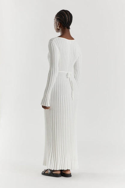 Zoe™ Elegant V-neck dress