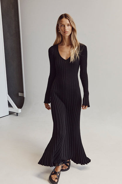 Zoe™ Elegant V-neck dress