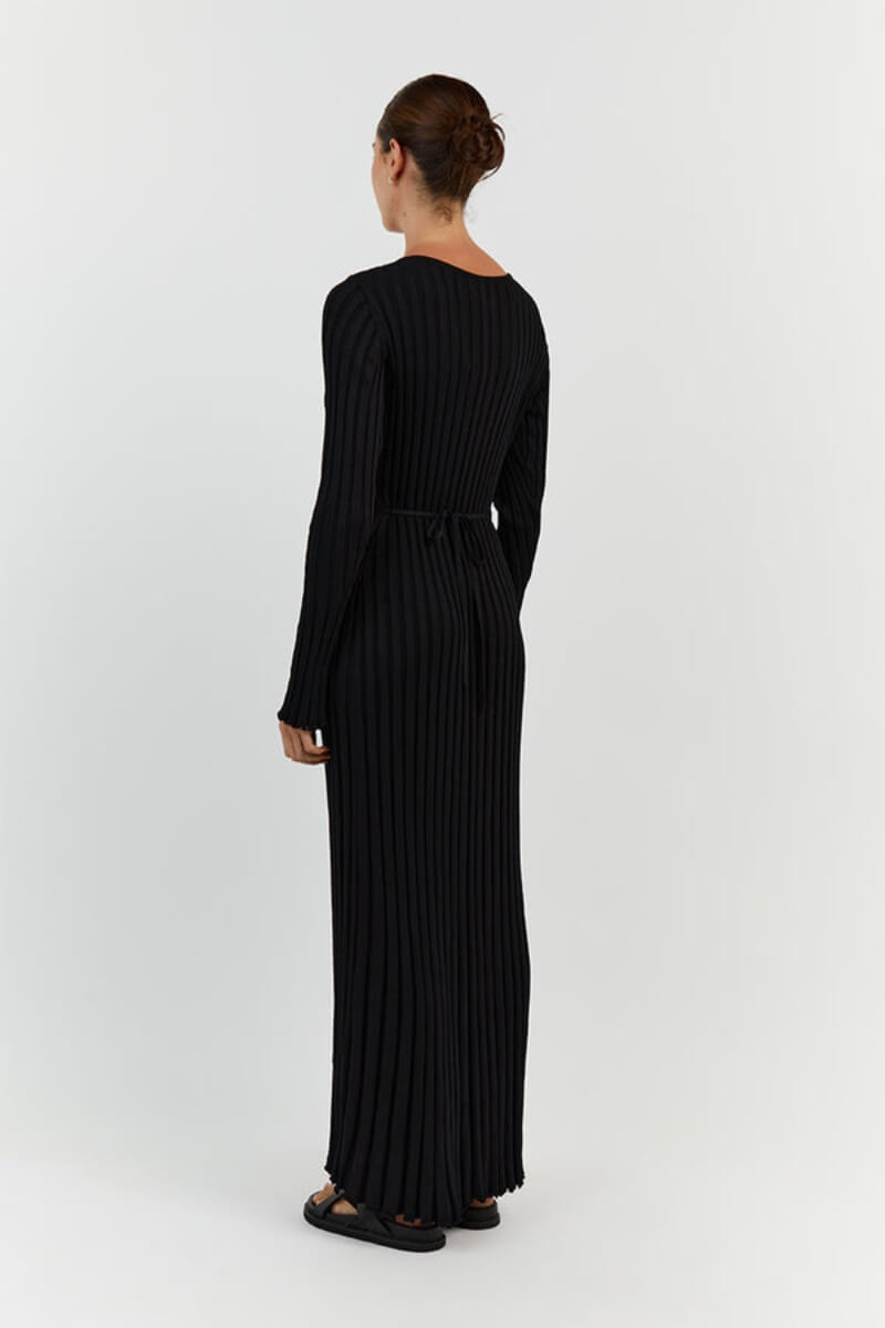 Zoe™ Elegant V-neck dress