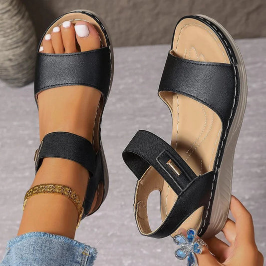 Almira | Women's spring sandals with adjustable straps