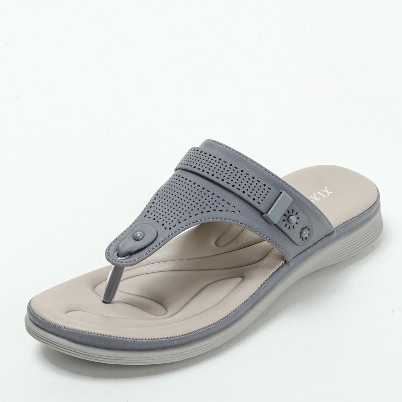 Fashionable sandals for outdoor use.