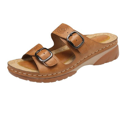 Casual buckle shoes