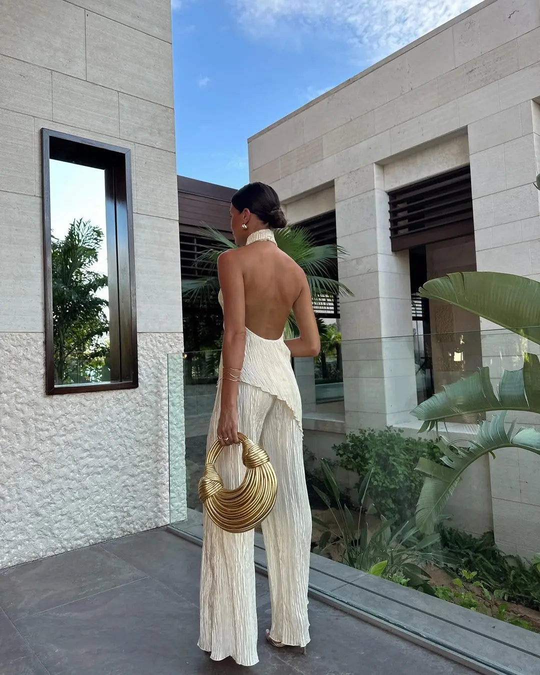 Cristina Set - Elegant and Comfortable