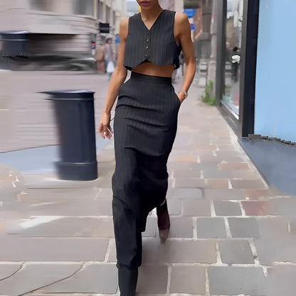 Natalia - Elegant and Classic Outfit