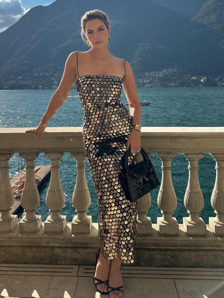Kayla Dress- Brilliant and Versatile