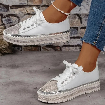 Platform sneakers | Tania™