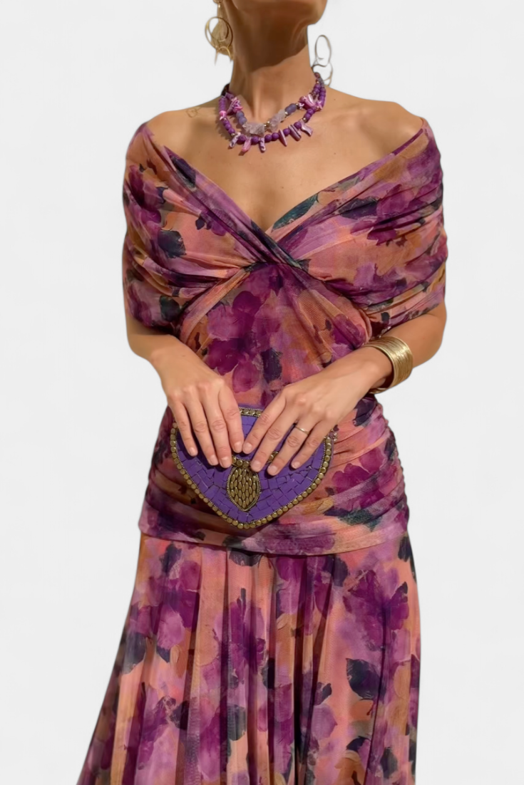 Iselina | Women's elegant V-neck gathered maxi dress | Flowy