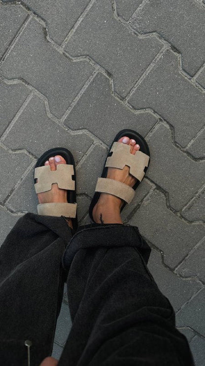 Luisina Sandals