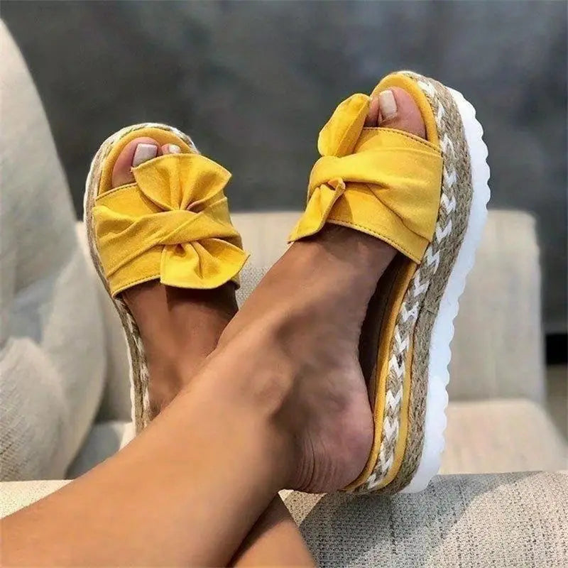 Non-slip bow slippers