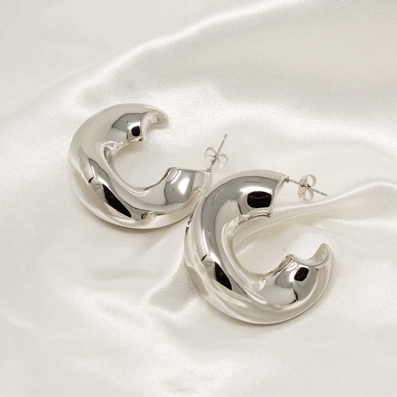 Drusila Earrings