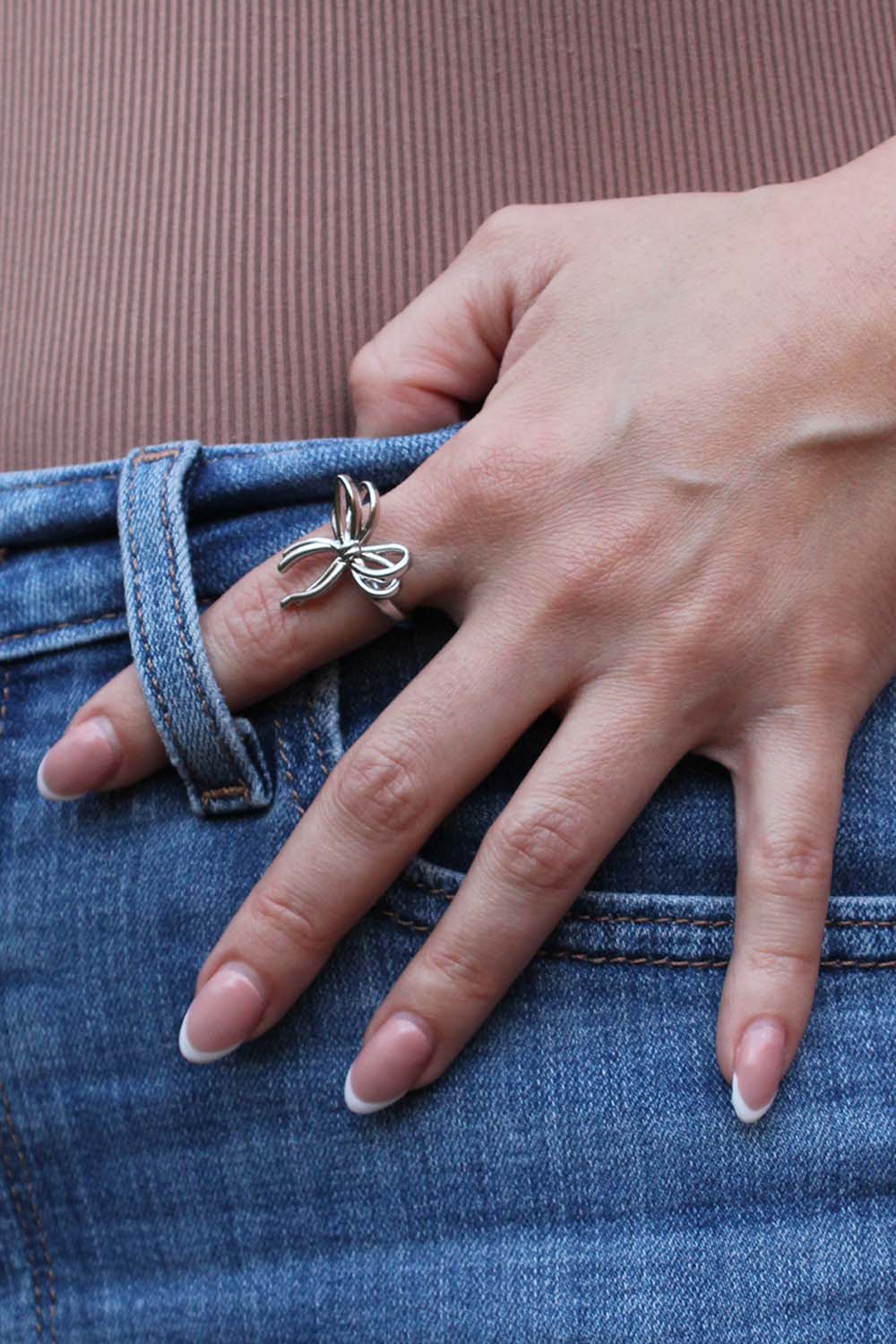 Bow Ring