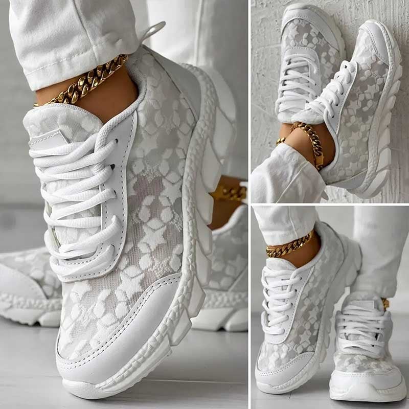 Sara Sneakers